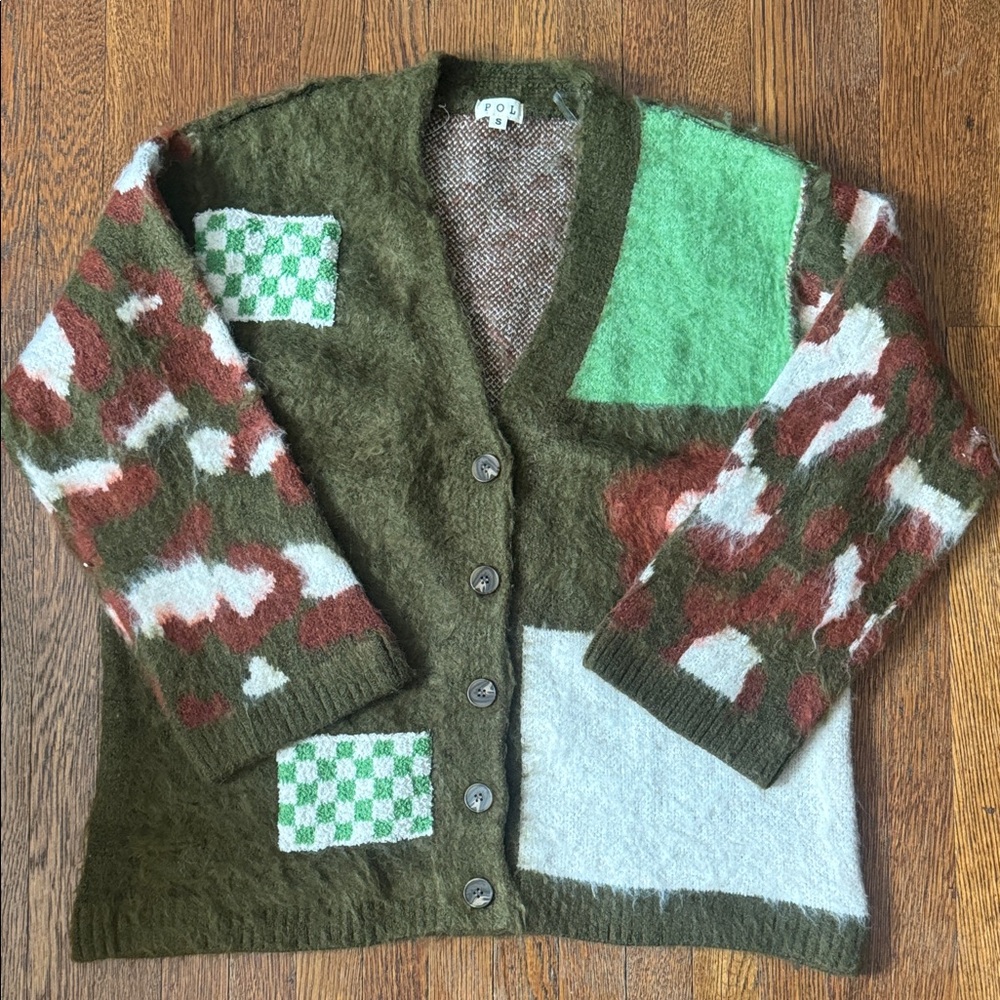 POL Olive Patchwork Camo Fuzzy Cardigan – Size S